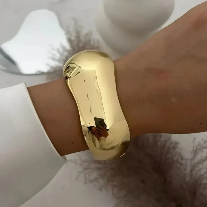 ELIA BRACELETS