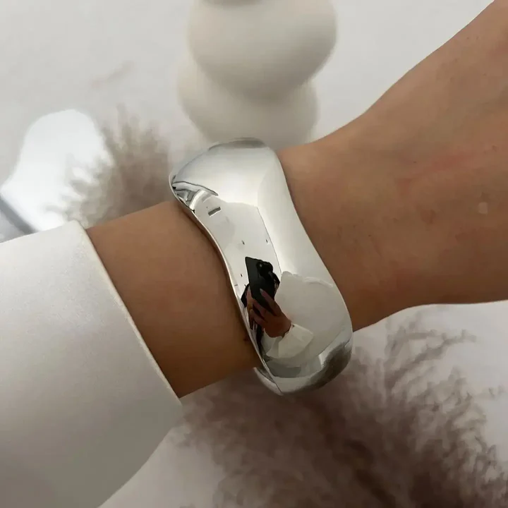 ELIA BRACELETS